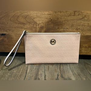 Michael Kohrs Clutch
